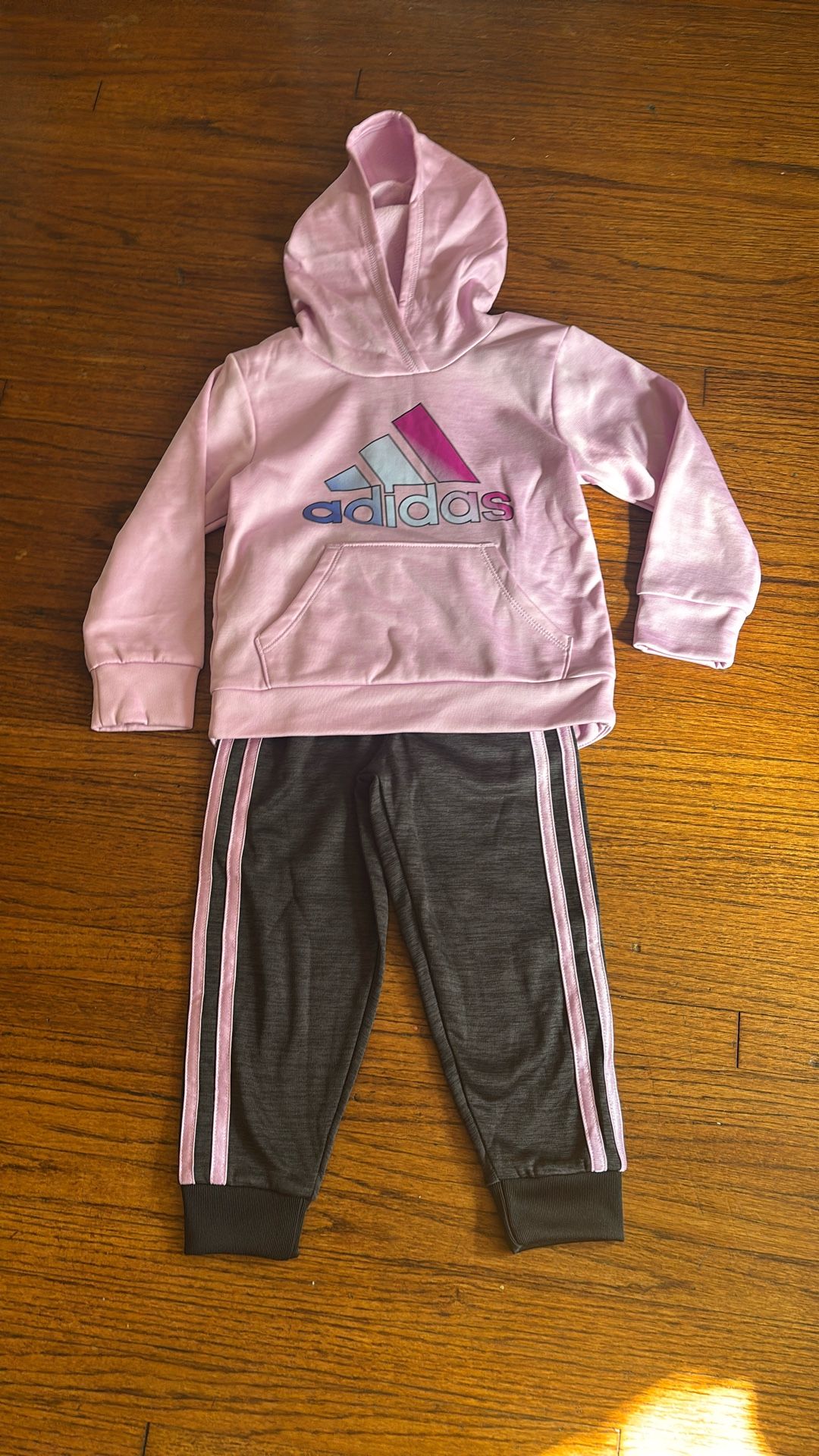 NEW Girl Set ADIDAS Size 3T