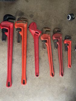 Pipe Wrenches 