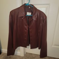 Women's Leather Jacket; Size Large - (Runs Small)