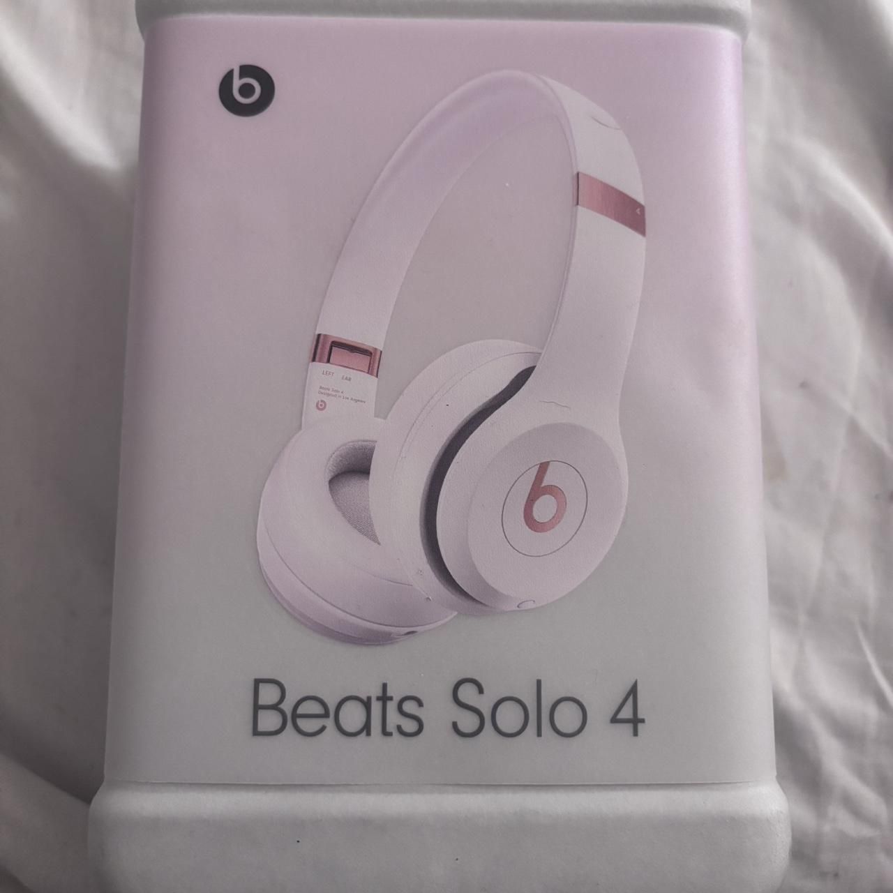 Beats Solo 4