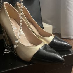 Gold & Black Cap-Toe Block Heel Pumps – Size 6 (EU 36)