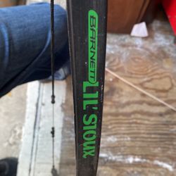 Barnett Lil’ Sioux archery bow