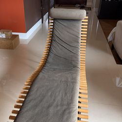 Modern Wooden Chaise Lounge Chair