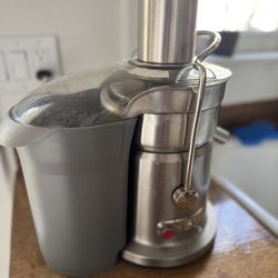 Breville Fountain Elite 1000W Professional Grade Electric Juicer - 800JEXL