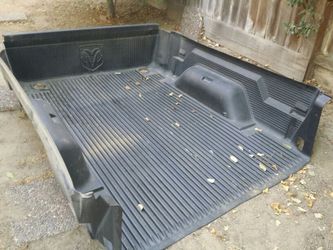 Dodge dakota bed liner