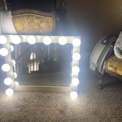 Hollywood style Mirror 