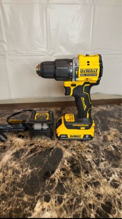 Dewalt hammer drill set DCD799