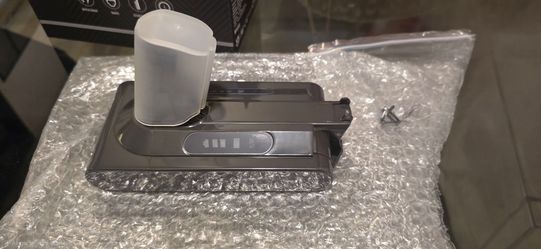 Rechargeable Replacement Battery for Dyson V10