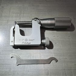 Mitutoyo 117-107 Micrometer, UniMike 0-1in. .0001in.