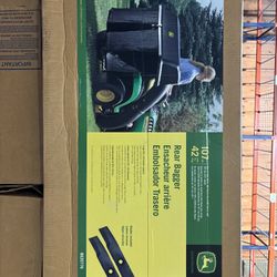 JOHN DEERE REAR BAGGER BG20776
