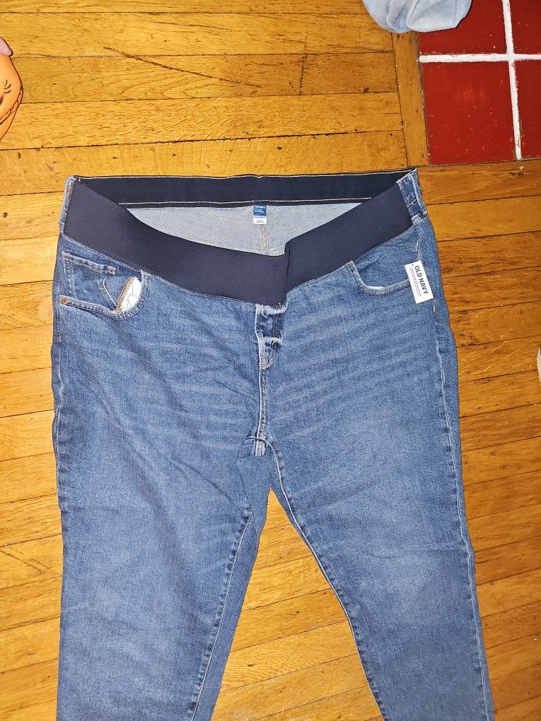 Old Navy Sized 20 Maternity Jeans New With Tag