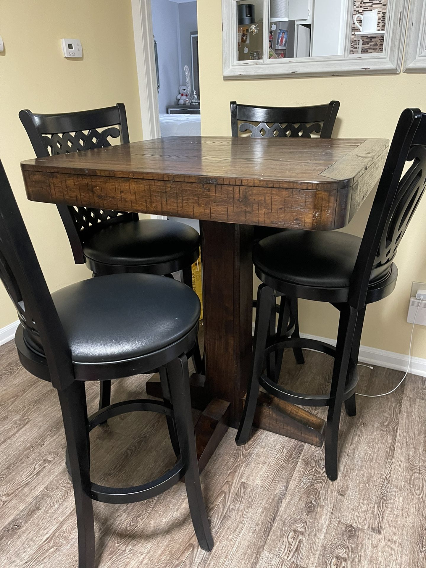 Kitchen table 4 Chair