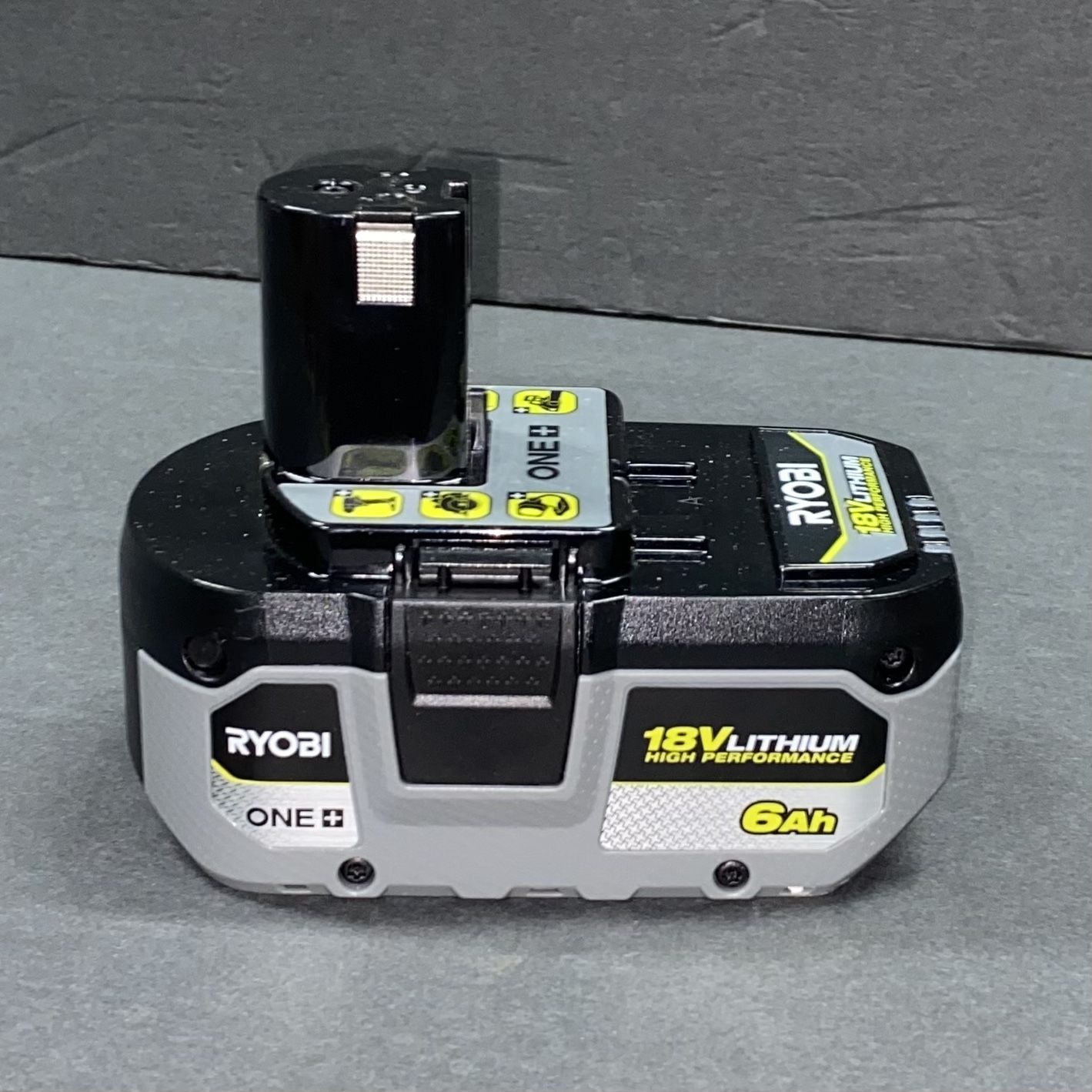 RYOBI ONE+ 18V 6.0 Ah Lithium-Ion HIGH PERFORMANCE Battery