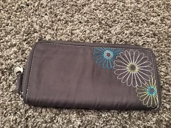 RFID wallet with embroidered flowers