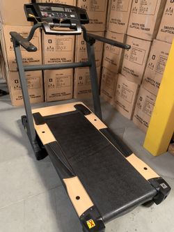 Motorized Treadmill with power-electric incline & decline and folded up feature for space saver “new”