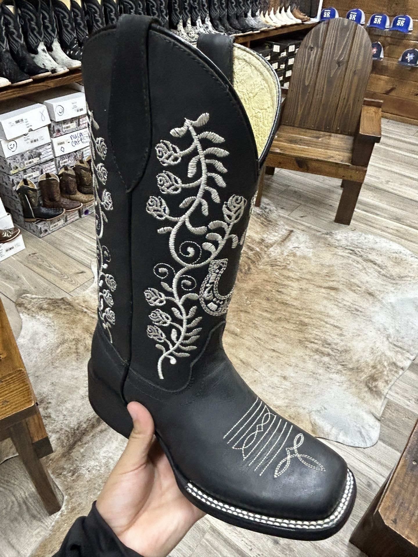 Women Boots