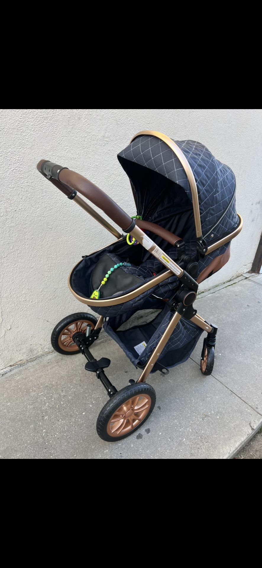 BABY STROLLER REVELSIBLE