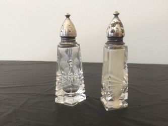 Hand cut silverplate salt-and-pepper shaker