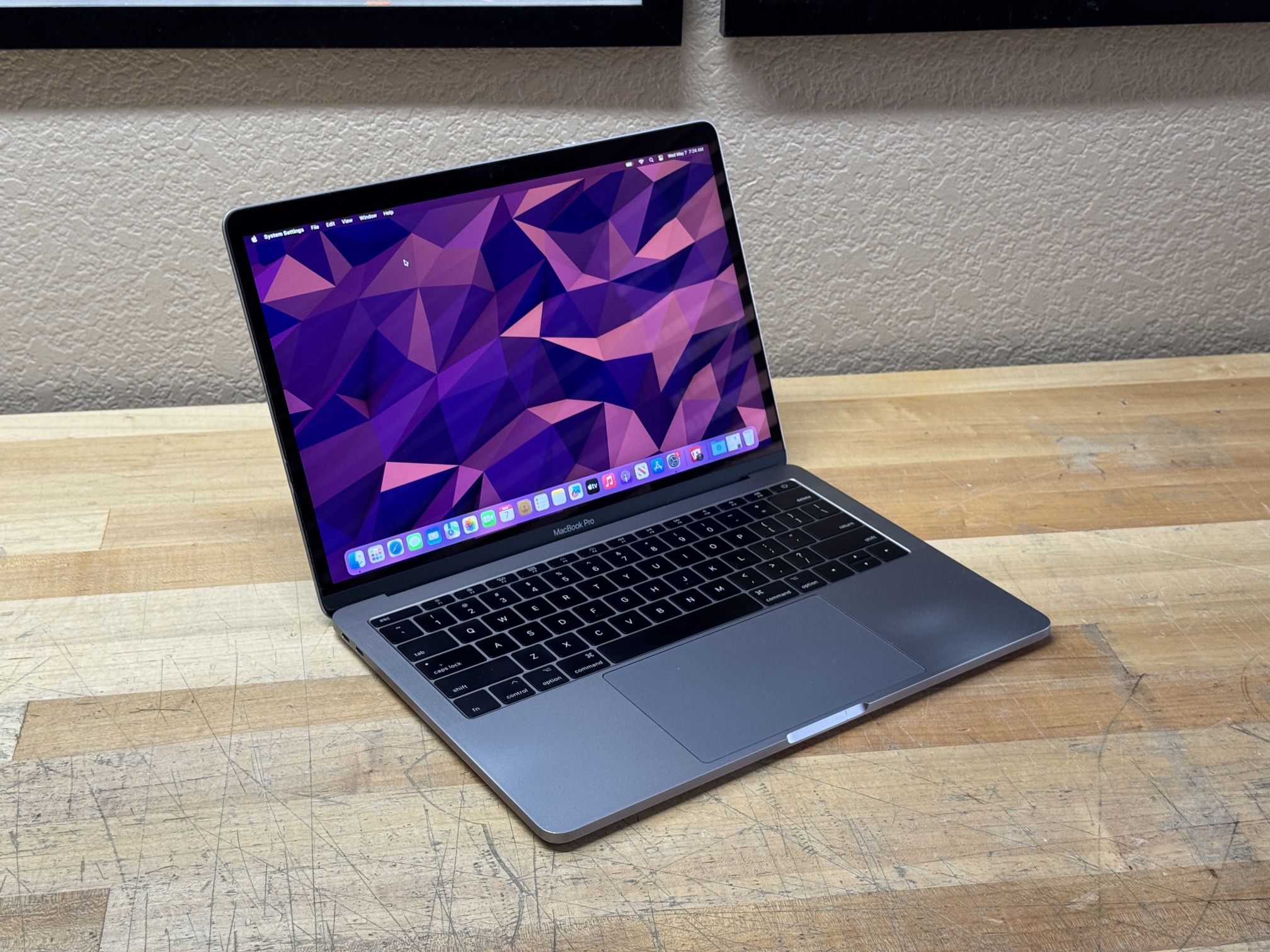 2017 13” MacBook Pro - 2.3 GHz i5 - 8GB - 256GB SSD