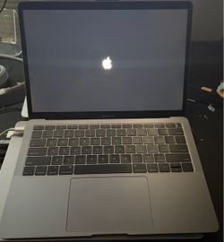 macbook air 2019 (16 gb RAM, intel i5, 512 gb SSD)