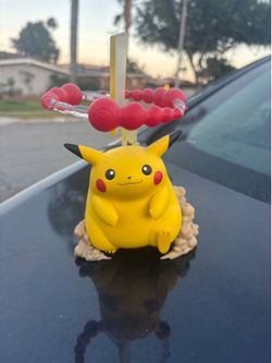 Pokemon 151 Pikachu Dynamax figure