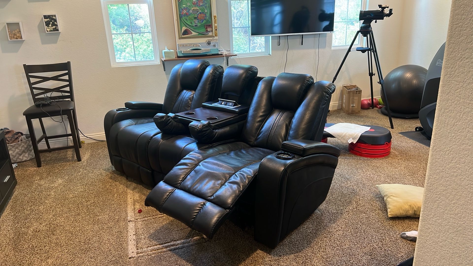 Duel Reclining Tech Sofa