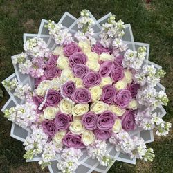 Ramo Buchon Roses Flower Bouquet