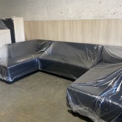 Large U Sectional Sofa Never Used 