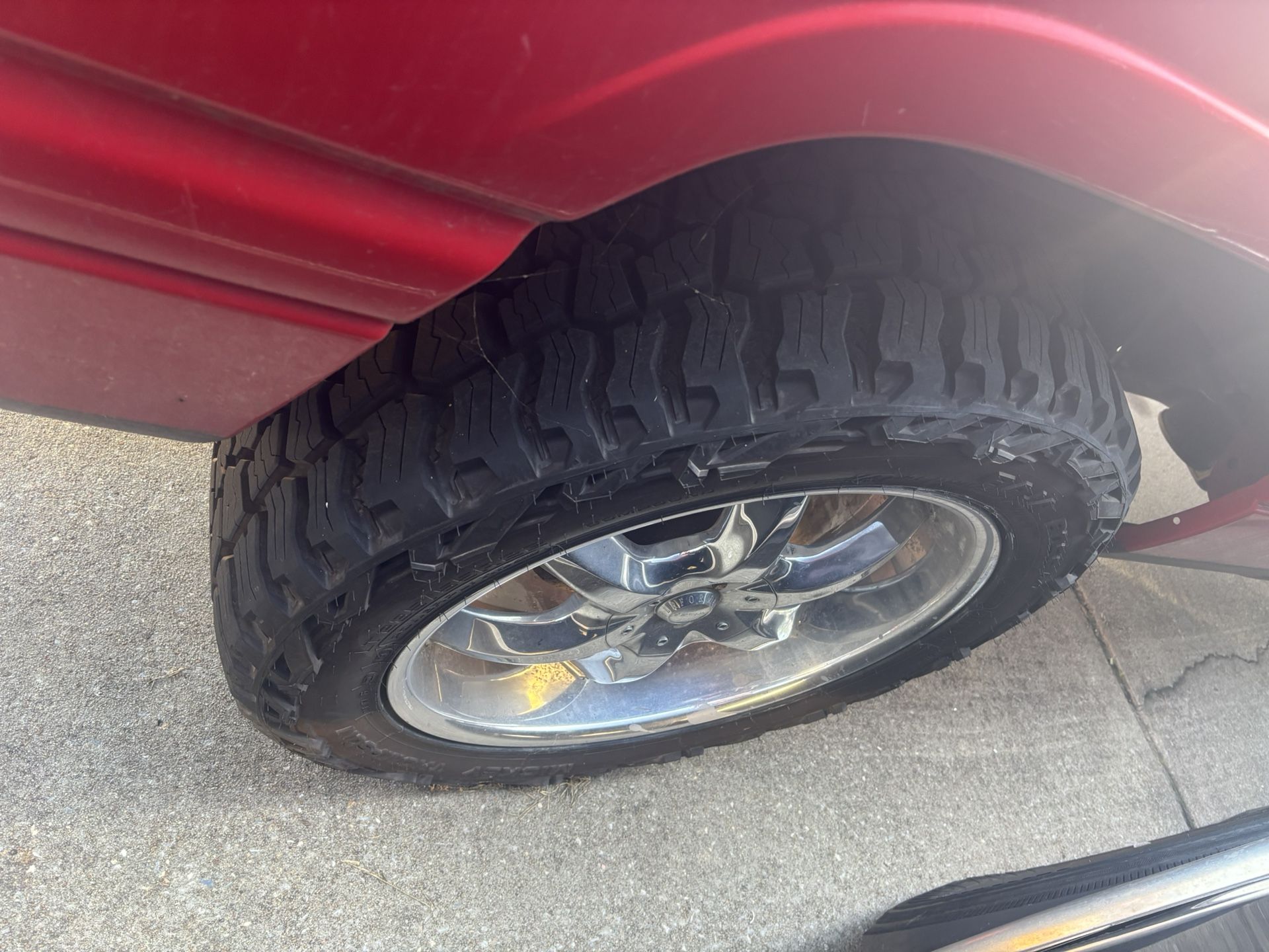 Mikey Tompson AT Tires 285/55/R22