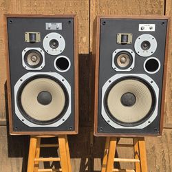 Pair of vintage all original Pioneer HPM-100 home speakers