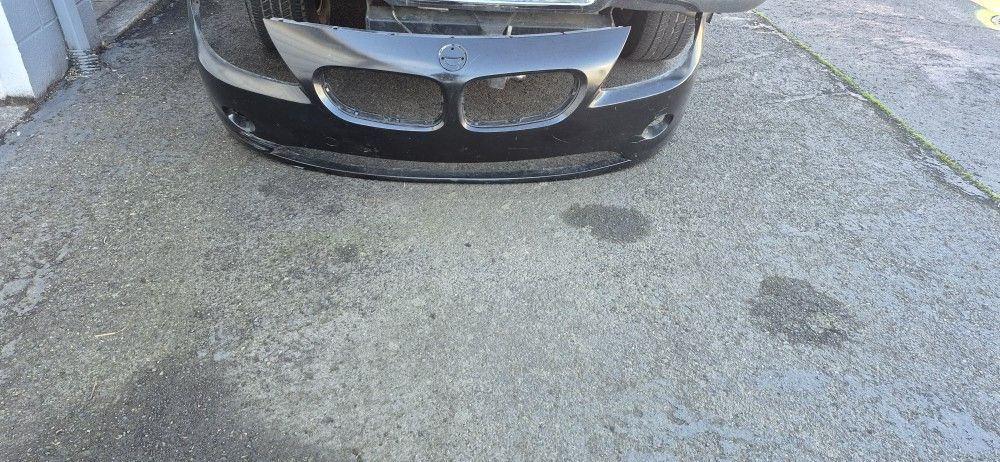 BMW Z4 FRONT BUMPER
