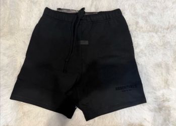 Fear of God Essentials Sweat Shorts - Black (Size M)