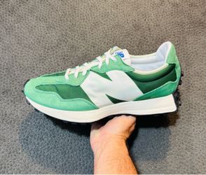 New Balance 327 ‘Varsity Green’ 2021 (Sz 12M)