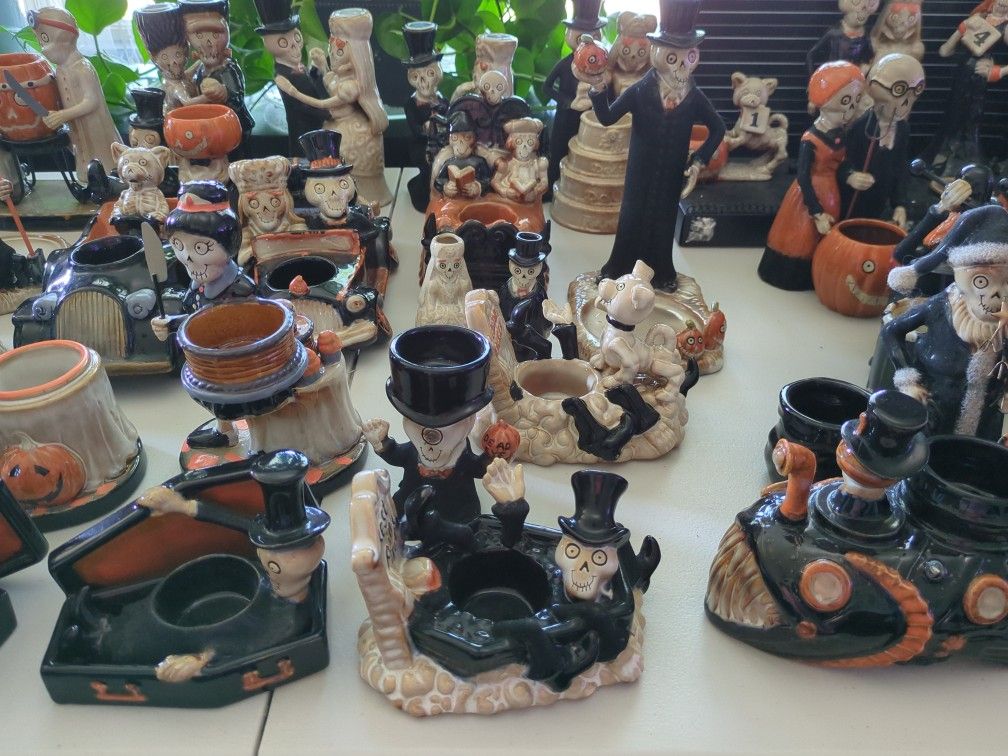 The Boney Bunch Halloween Yankee Candle Vintage Decorations 