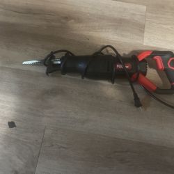 Compact Reciprocating Saw 