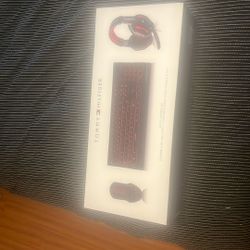 Tommy Hilfiger 3-in-1 Gaming Set (Keyboard, Mouse & Headset) – New in Box