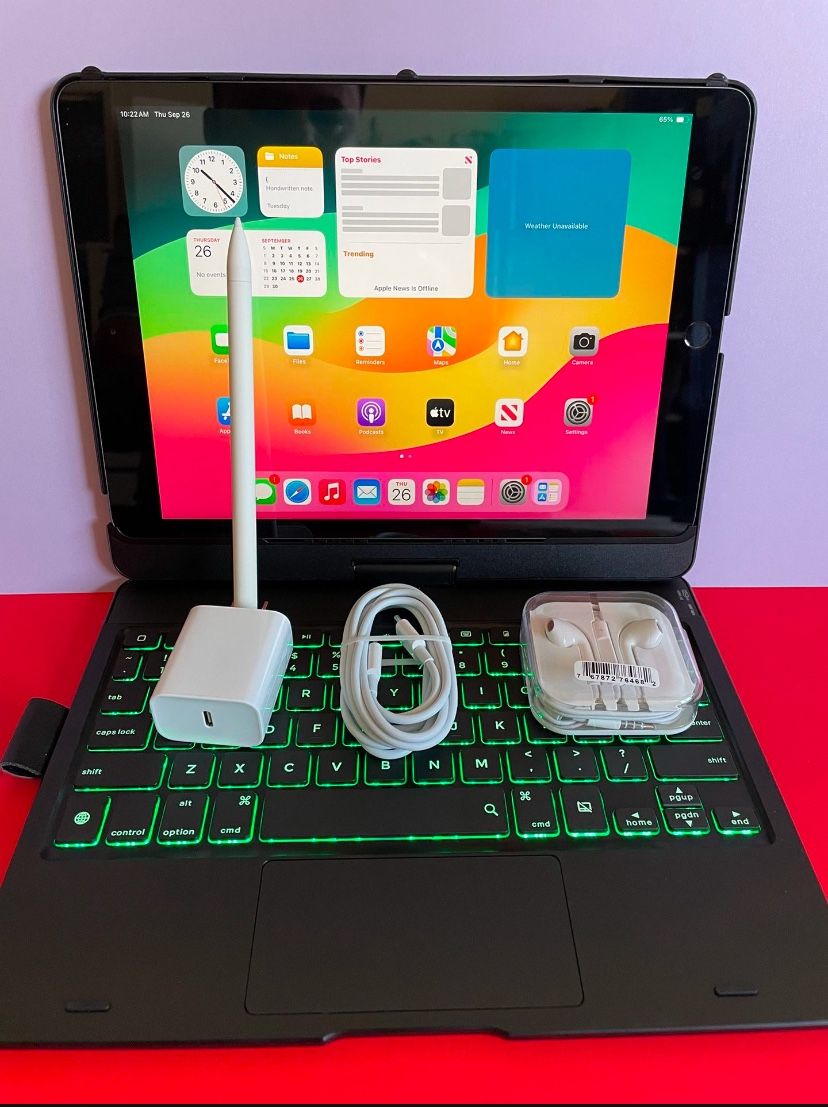 Apple IPad 9th Generation (10.2” Retina /Touch ID /IOS 18/ 2021 Model) 64GB with Pen, Keyboard & Accessories