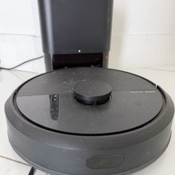 iRobot - Roomba 105 Combo Vacuum And mop
