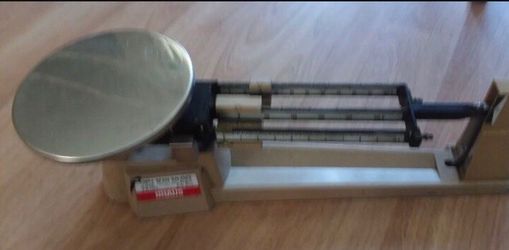 Vintage Scale /báscula