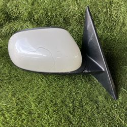 2020-2023 Kia Soul Passenger Right Side Door Mirror 