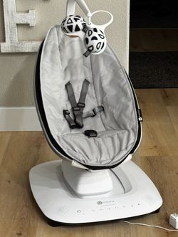 UPPAbaby 4moms MamaRoo Multi-Motion Baby Swing