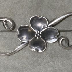 Vintage Stuart Nye Hand Wrought Sterling Silver Dogwood Flower Brooch/Pin, 7g