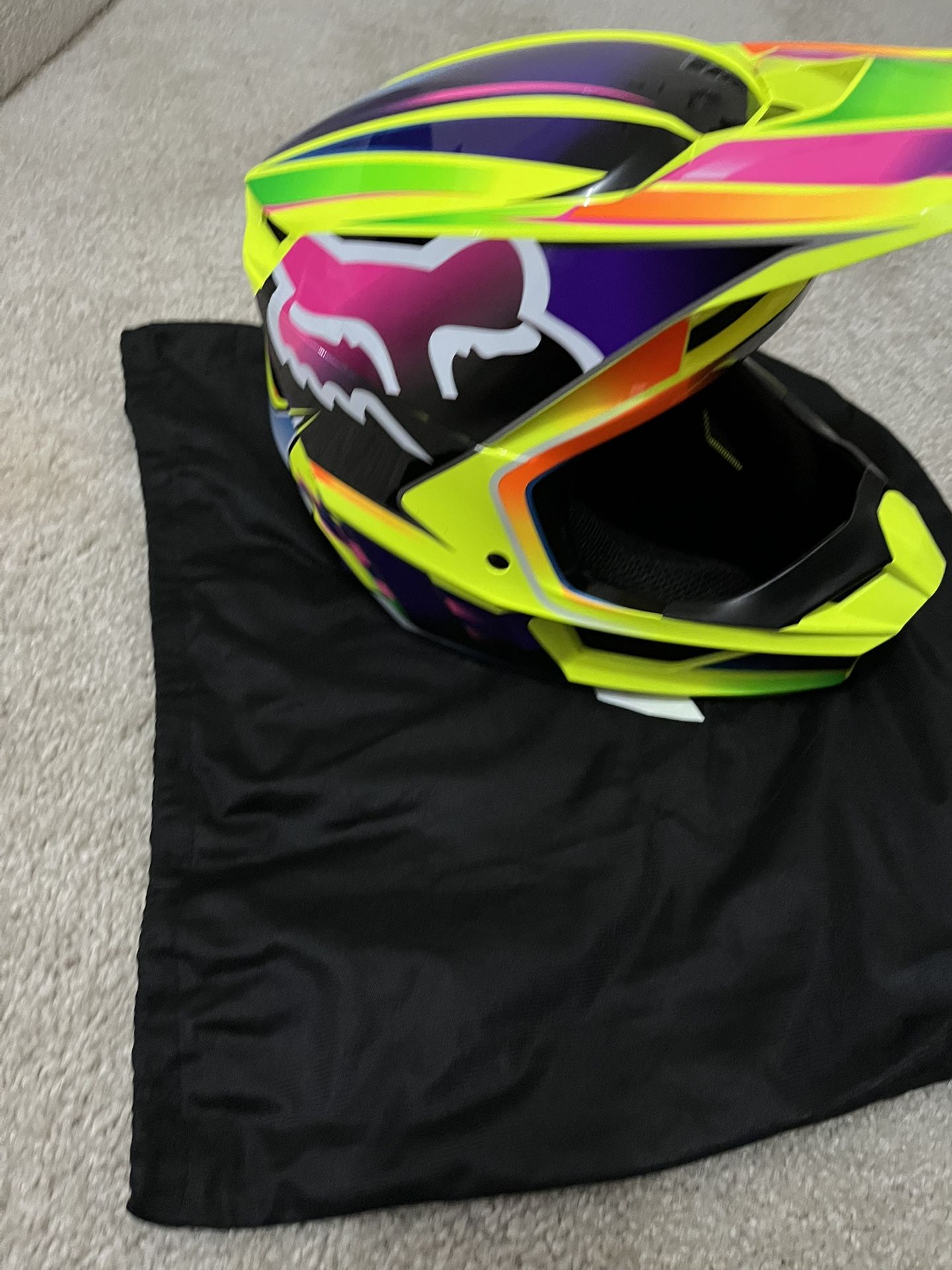 Motorcycle Safety Gear Men’s Large And More 
