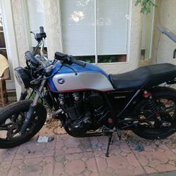 Honda CB1100 /2013  $3500