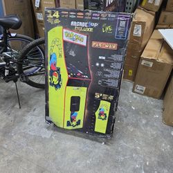 Arcade1Up PacMan Legacy Arcade Deluxe Edition