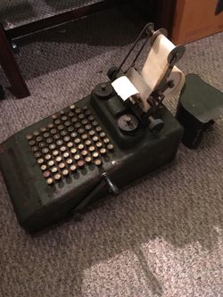 Antique Adding Machine (manual)
