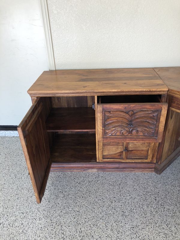 Large Corner 3 Piece Wood Desk For In Chandler Az Offerup