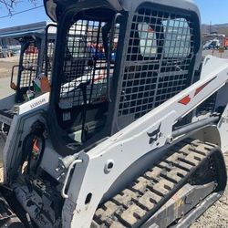 Skid Steer Bobcat T450