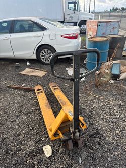Pallet jack