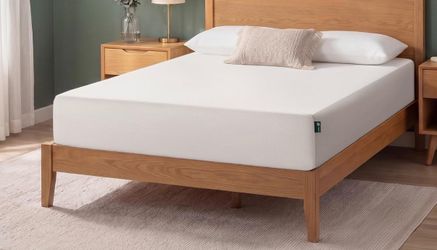 Zinus 10 Inch Full Green Tea Memory Foam Mattress, Medium Firm Feel $175 new in box